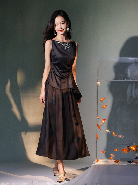 Ink Wash Black Cool-to-Touch Drape | Layered Pleats Xiangyunsha Skirt (夜阑)