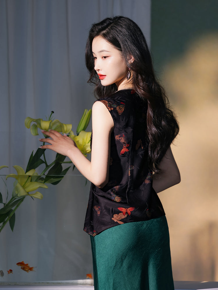 Flower color on black background|pleated Qipao a sleeveless garment(云笺)