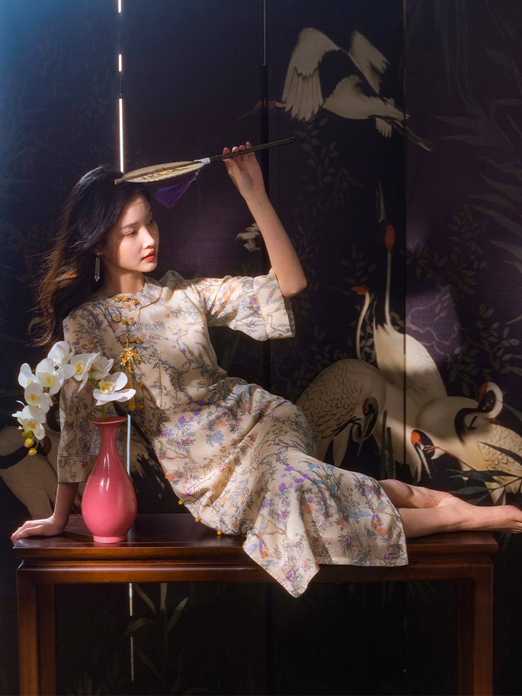 Apricot-White Relaxed Fit| Modern one-Pieces Qipao Dress(鞠依)
