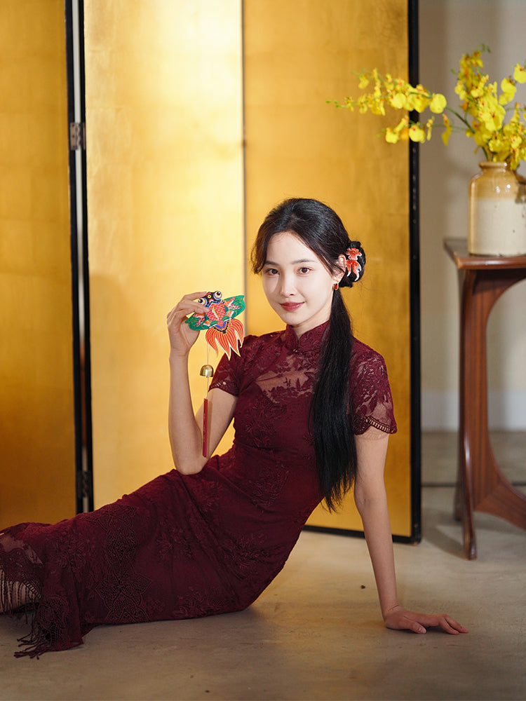 Burgundy Lace Embroidery | Modern one-Pieces Qipao Dress(绯颜)