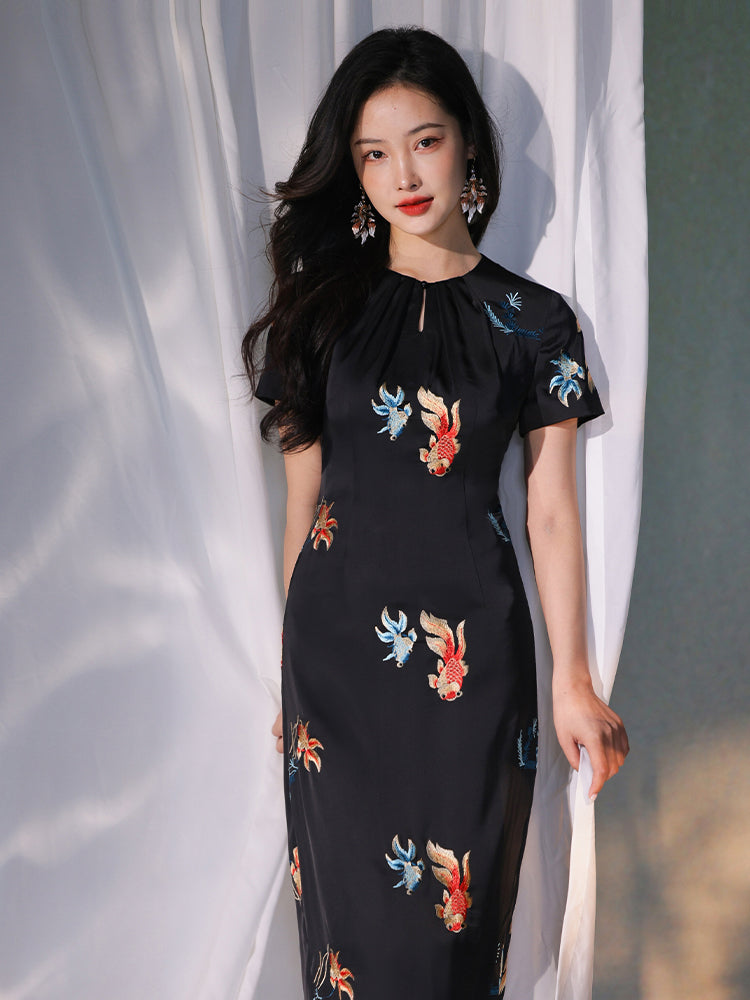 Black satin|Embroidered two-tone goldfish|Modern one-Pieces Qipao Dress(锦秀)