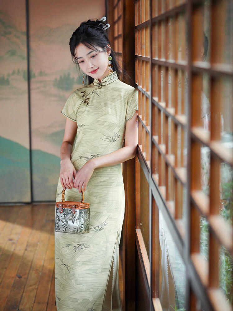 Light green color|Modern one-Pieces Qipao Dress(书瑾)