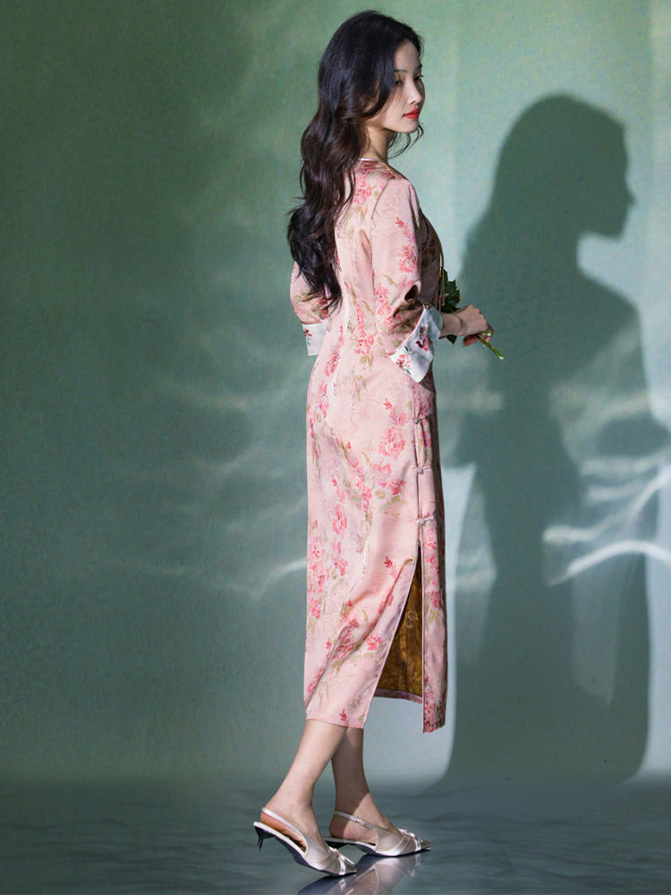 Jade-Pink Jinling Satin "Kitten Chasing Butterflies" | Modern one-Pieces Qipao Dress(芳妍)