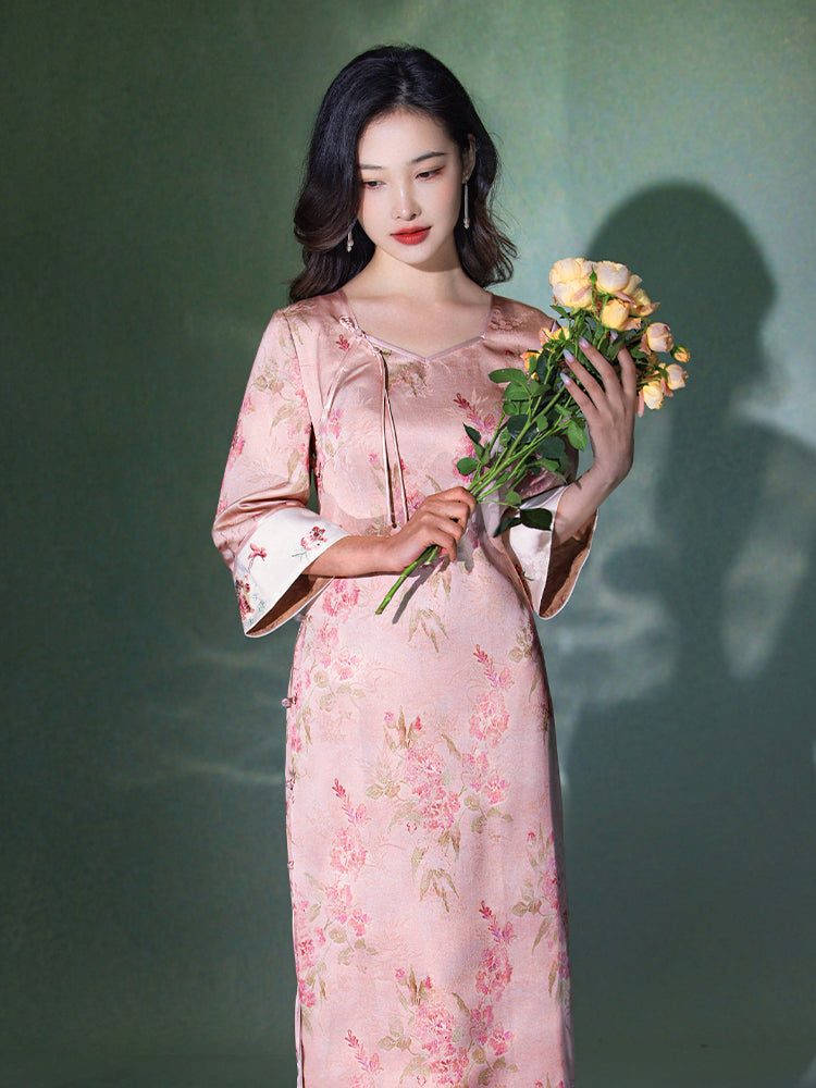 Jade-Pink Jinling Satin "Kitten Chasing Butterflies" | Modern one-Pieces Qipao Dress(芳妍)