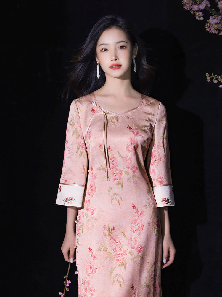 Jade-Pink Jinling Satin "Kitten Chasing Butterflies" | Modern one-Pieces Qipao Dress(芳妍)