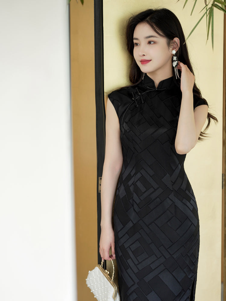 Black Minimalist Silk Burnout | Modern one-Pieces Qipao Dress(风琉璃)