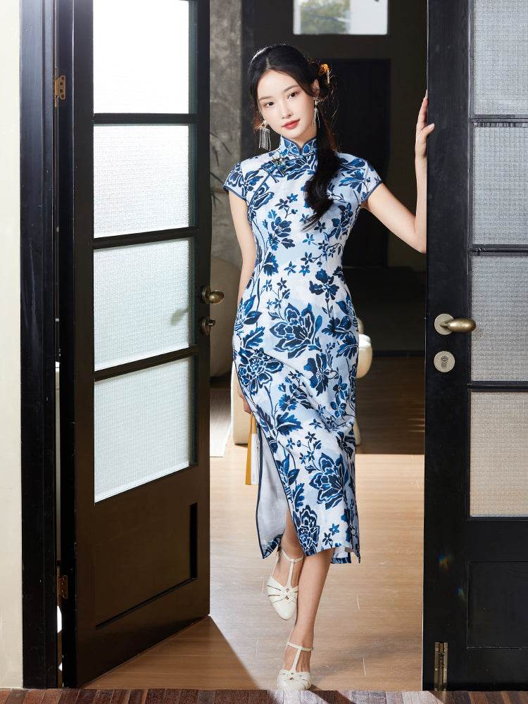 Imperial Kiln-inspired blue-white motif| Modern one-Pieces Qipao Dress(珈蓝) - E·Beauty