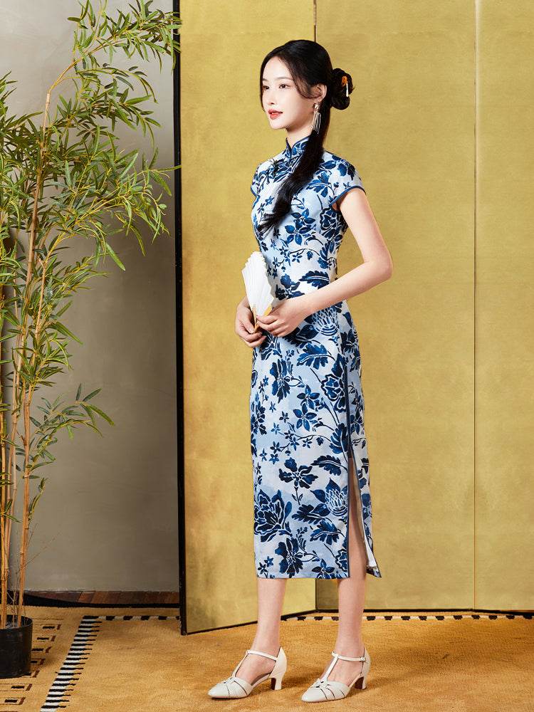 Imperial Kiln-inspired blue-white motif| Modern one-Pieces Qipao Dress(珈蓝) - E·Beauty