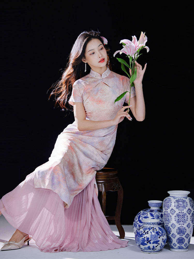 Pink Water Nymph Jinling Satin Embroidery | Modern one-Pieces Qipao Dress(浅椿)