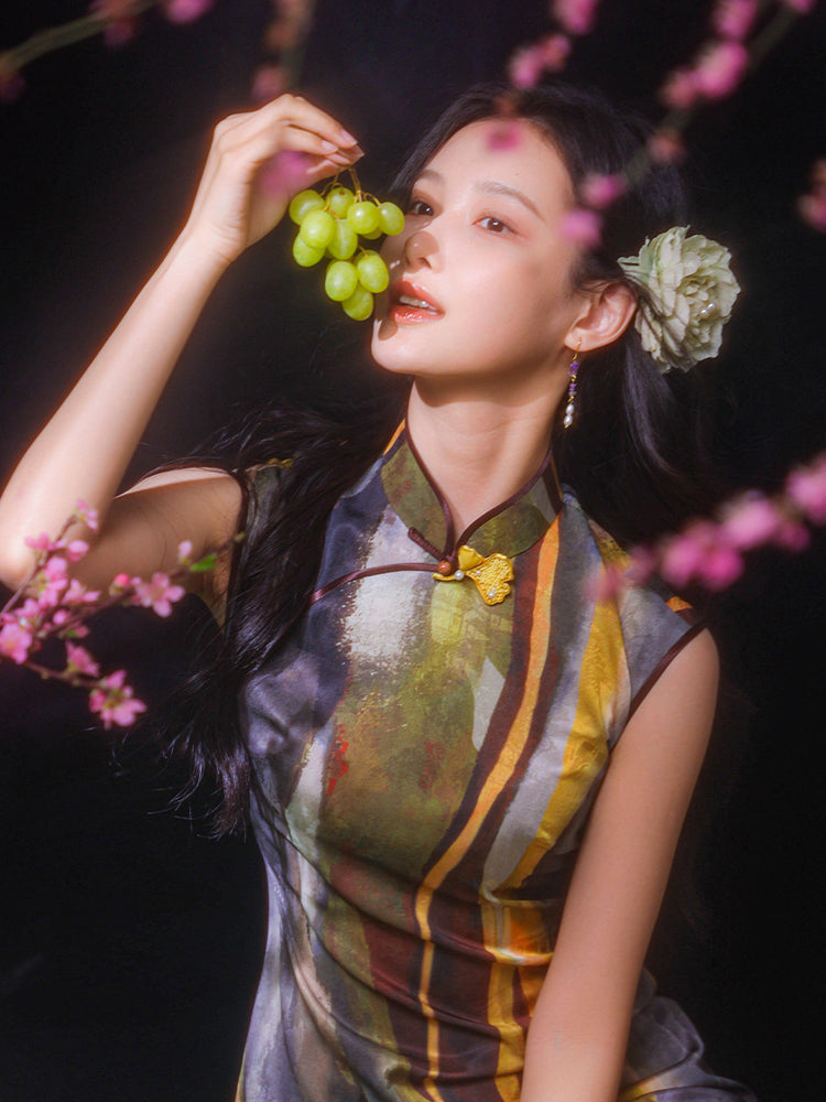 Artistic Vintage in Oil-Painting Tones | Modern one-Pieces Qipao Dress(玟歌)