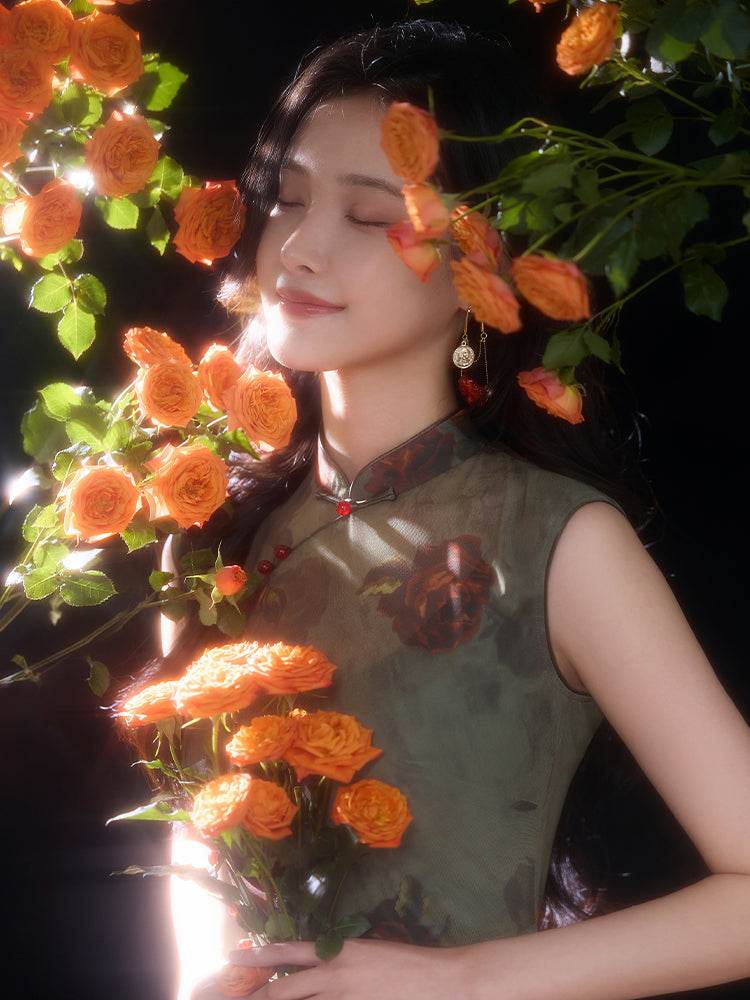 Red rose in Forest Stretch Tulle with Memory Elasticity| Modern one-Pieces Qipao Dress(悠望) - E·Beauty