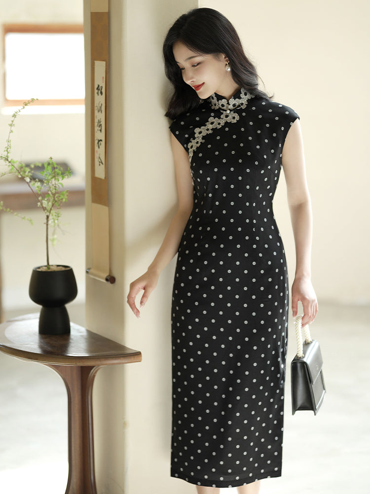 Ink-Black Shanghai Noir Polka Dots | Modern one-Pieces Qipao Dress(语莺)
