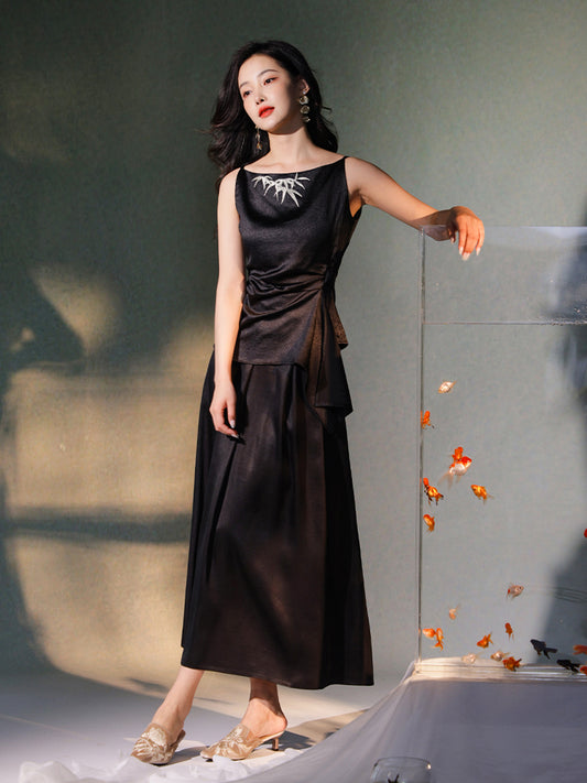 Ink Wash Black Cool-to-Touch Drape | Layered Pleats Xiangyunsha Skirt (夜阑)