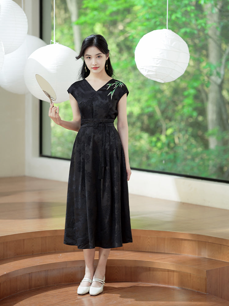 Ink and Black Embroidered Jacquard | Waist-Cinched Neo-Chinese Dresses (竹灵)