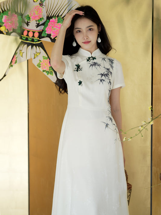 Ivory White Hand-Painted Bamboo | Neo-Chinese Dress（君竹）