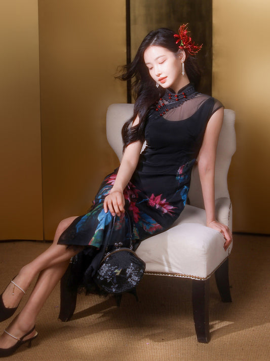 Black Ground with Floral Motifs | Modern one-Pieces Qipao Dress（晚俪）