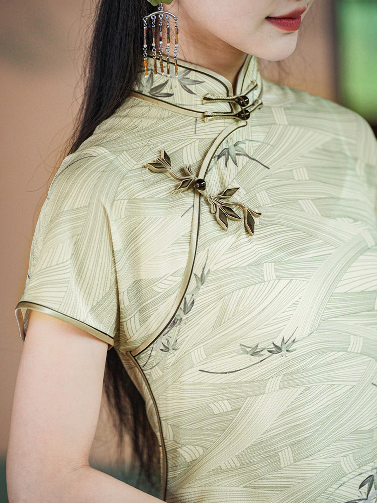 Light green color|Modern one-Pieces Qipao Dress（书瑾）