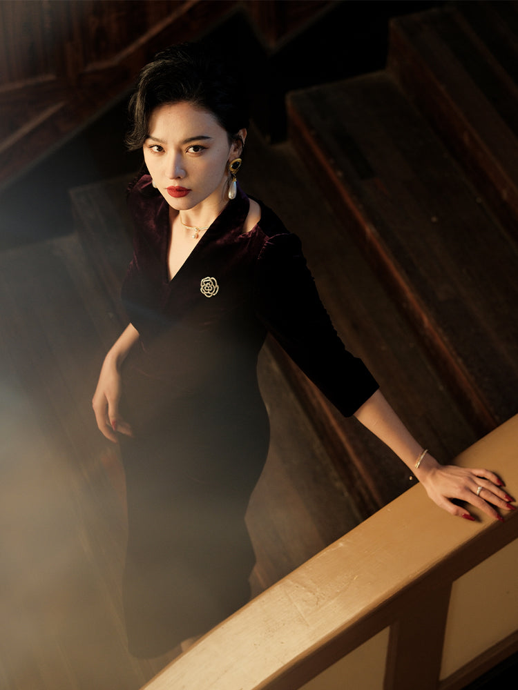 Deep Purple Velvet | Modernized Qipao Evening Dress（马莲）