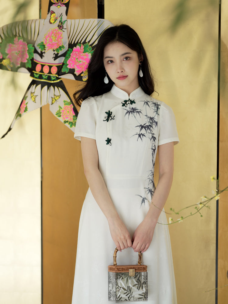 Ivory White Hand-Painted Bamboo | Neo-Chinese Dress（君竹）