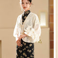 White |Qipao-Inspired Kimono Wrap with Floral Stitchwork(鹤云) - E·Beauty