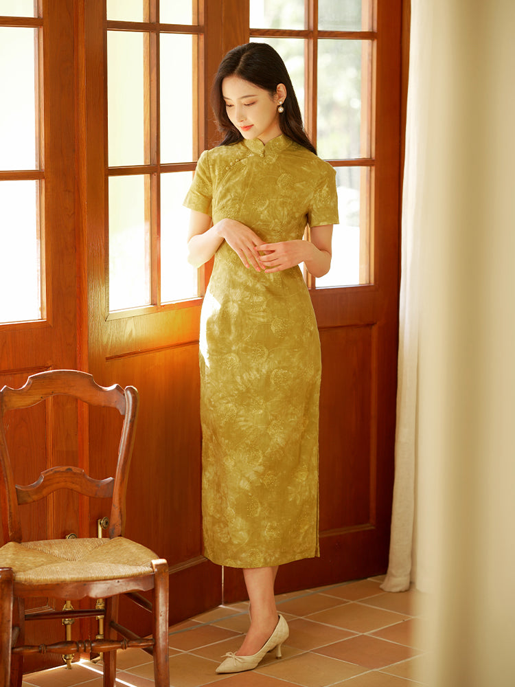 Blue-and-White Porcelain Botanical Indigo Silk | Modern one-Pieces Qipao Dress (箐黛)