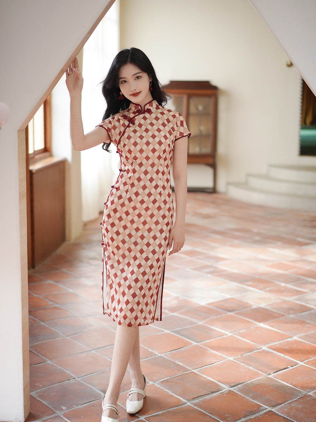 Apricot Geometric Diamond Pattern| Modern one-Pieces Qipao Dress（方仪） - E·Beauty