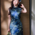 Sky-Blue Jinling Satin with Cosmic Daisies - Relaxed Silhouette | Modern one-Pieces Qipao Dress (彗予)