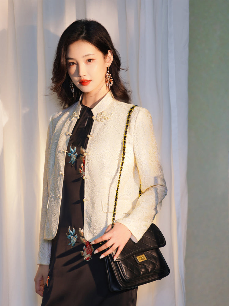 Pearl White Elegance: Crystal Knot Lace | Neo-Chinese Jacket(露婧)