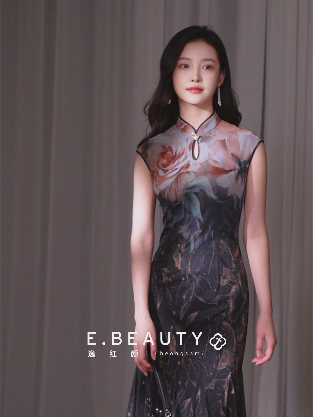 Rose print pattern|Gold-thread embroidered mermaid skirt（亦玫）