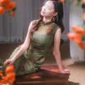Red rose in Forest Stretch Tulle with Memory Elasticity| Modern one-Pieces Qipao Dress（悠望） - E·Beauty