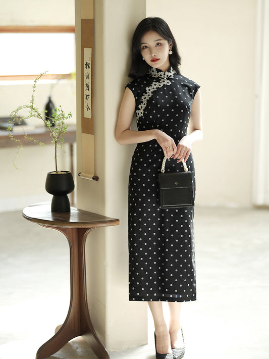 Ink-Black Shanghai Noir Polka Dots | Modern one-Pieces Qipao Dress(语莺)